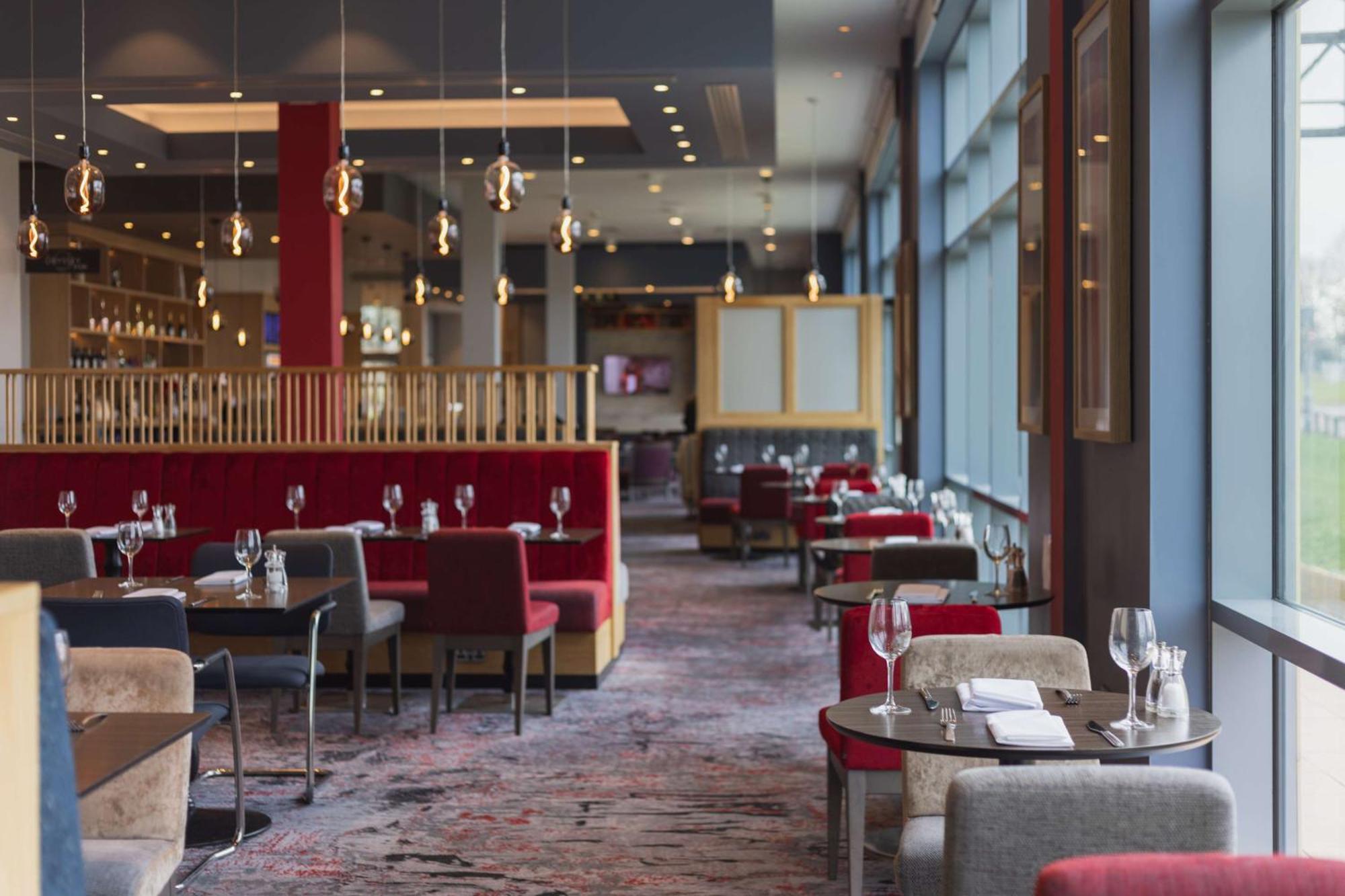 Hilton Garden Birmingham Airport Uk 4*