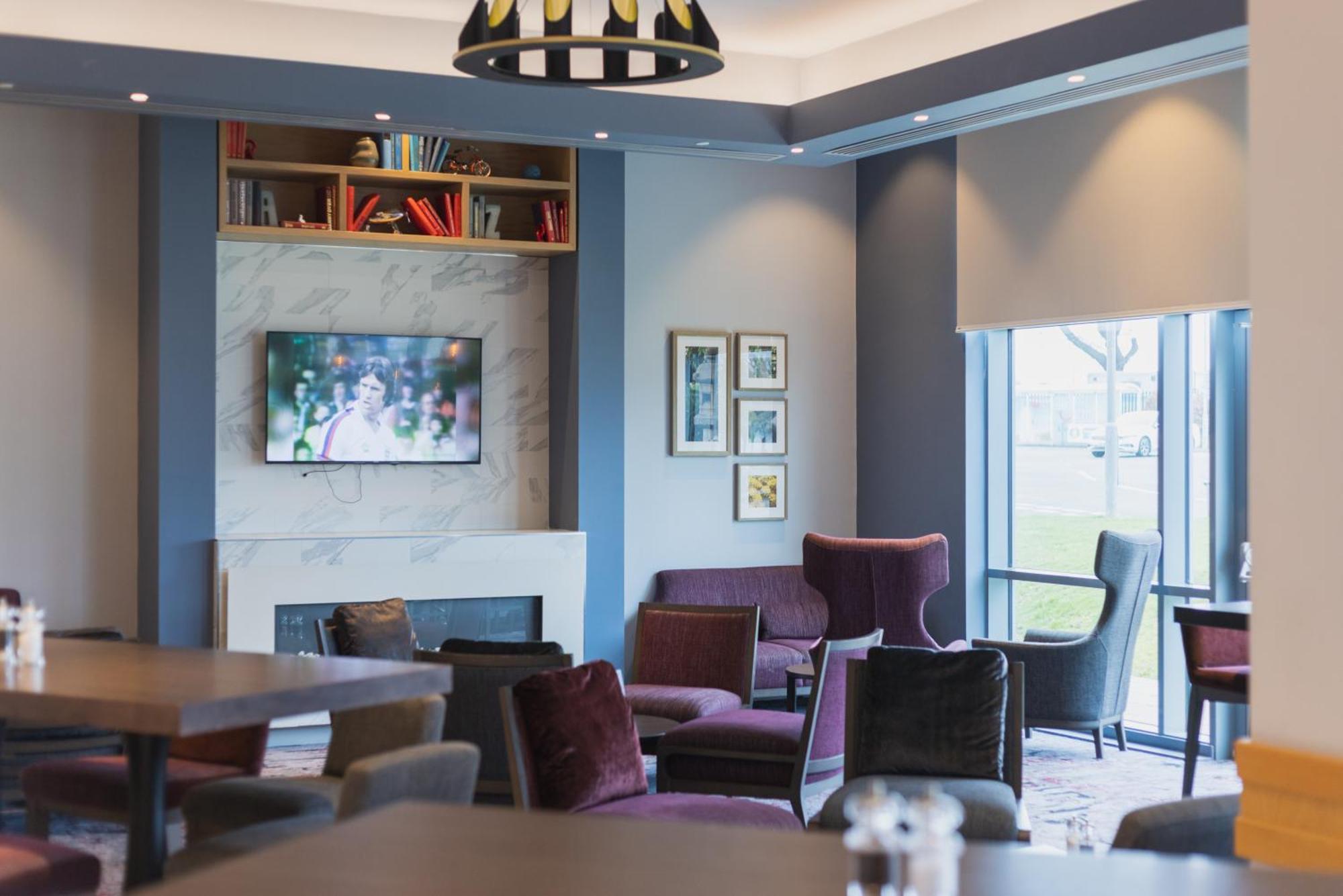 Hilton Garden Birmingham Airport Uk Бикенхил