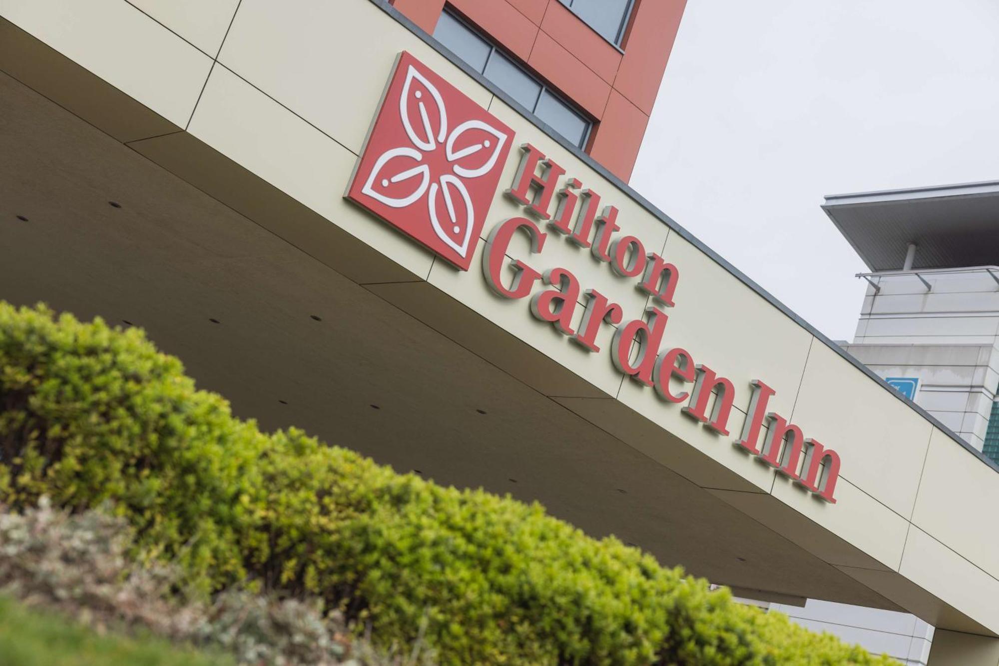 Hilton Garden Birmingham Airport Uk 4*
