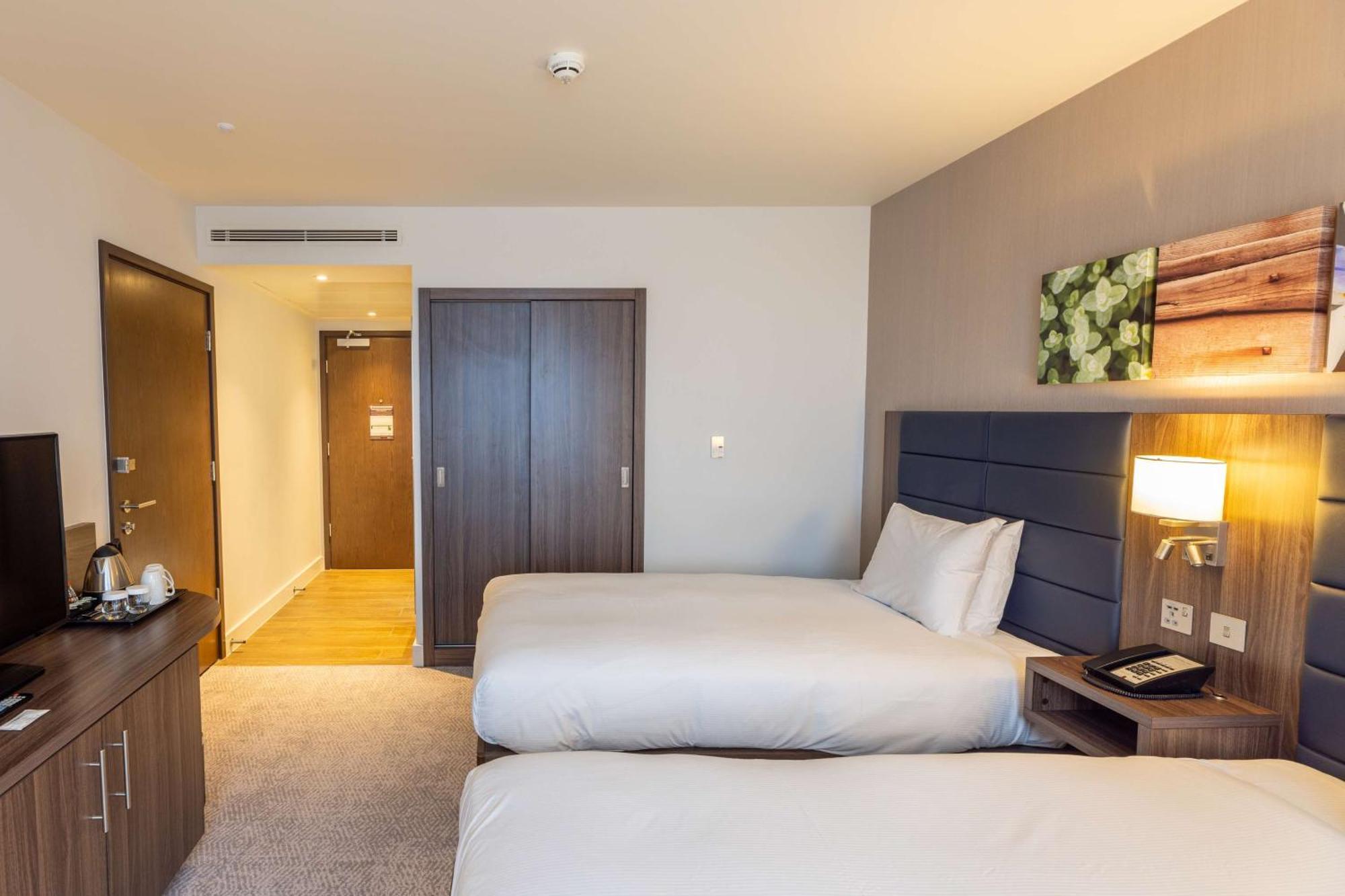 Hilton Garden Birmingham Airport Uk Hotel 4*